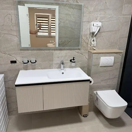 Viola Apartment